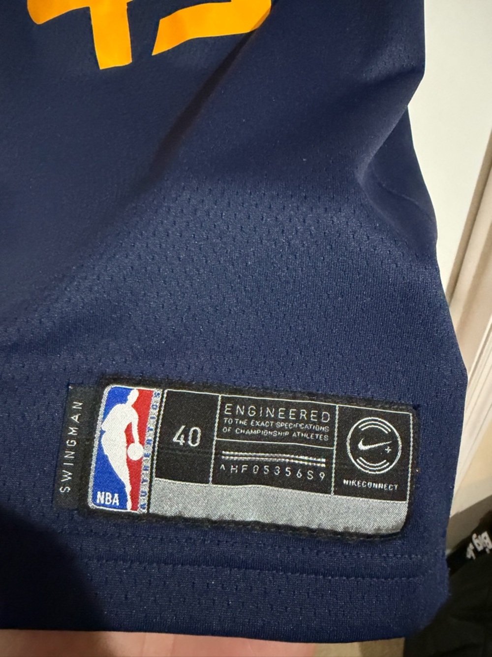 Nike Swingman Donovan Mitchell Utah Jazz #45 Jersey - Picture 3 of 5